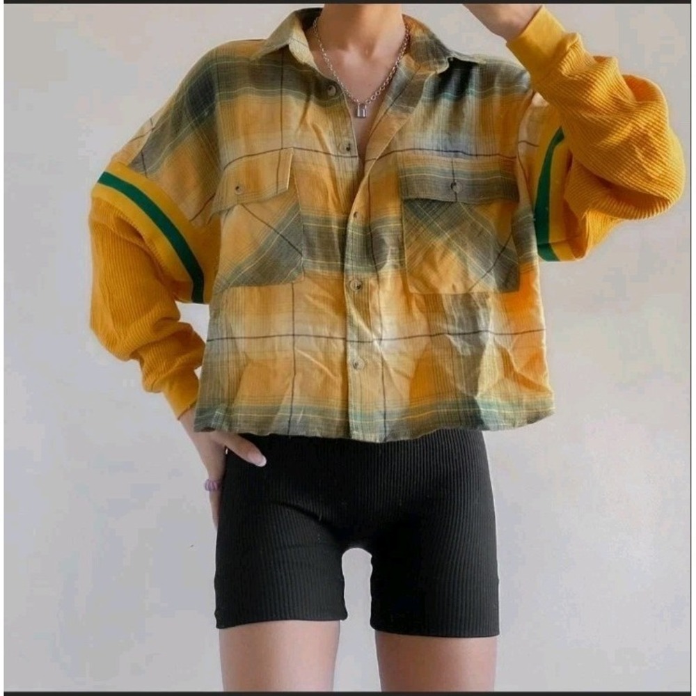 NWT BDG Urban Outfitters Yellow Green Plaid Caleb Sporty Cropped Flannel Size XS
